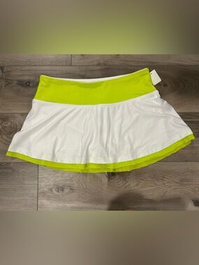 Avia White and Lime Green Athletic Skort